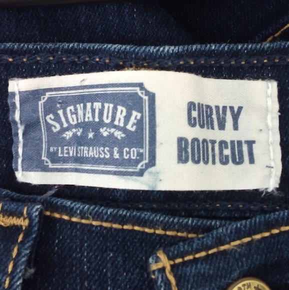 Levi Strauss Curvy Bootcut Signiture Dark Wash Blue Jeans Y2K Early 2000's 4M - Picture 10 of 16